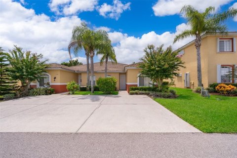 Casa en venta en Kissimmee, Florida, 3 dormitorios, 114.73 m2 № 1303224 - foto 1