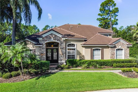 Villa ou maison à vendre à Lake Mary, Floride: 5 chambres, 305.56 m2 № 1352275 - photo 2