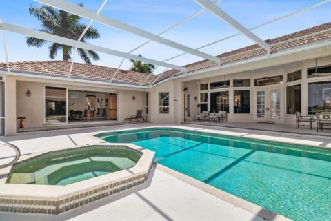 Villa ou maison à vendre à Punta Gorda, Floride: 4 chambres, 334.26 m2 № 259521 - photo 27