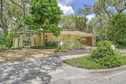 Villa ou maison à vendre à Sarasota, Floride: 4 chambres, 265.79 m2 № 1350491 - photo 3