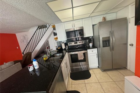 Condominio en venta en Orlando, Florida, 2 dormitorios, 84.45 m2 № 1385196 - foto 11