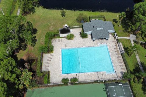 Copropriété à vendre à Orlando, Floride: 2 chambres, 84.45 m2 № 1385196 - photo 9