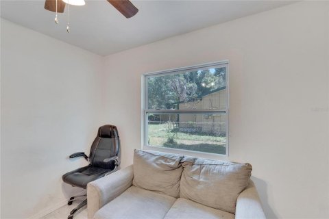 Casa en venta en Plant City, Florida, 4 dormitorios, 117.99 m2 № 1385195 - foto 28