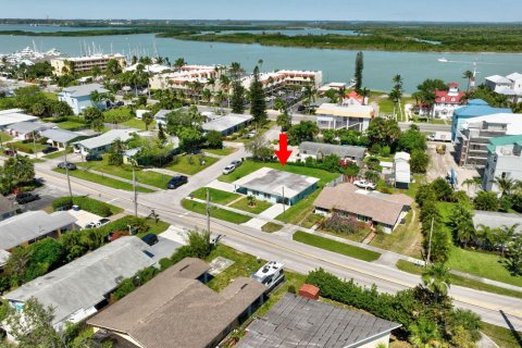 Propiedad comercial en venta en Hutchinson Island South, Florida, 172.71 m2 № 1098760 - foto 12