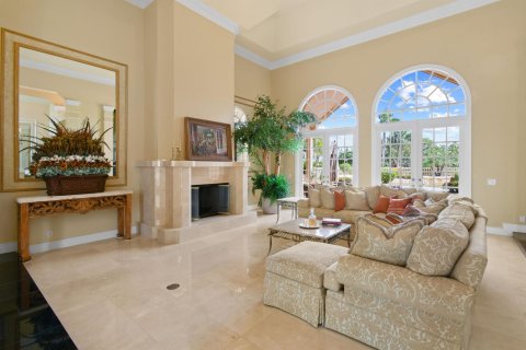 House in Palm Beach Gardens, Florida 5 bedrooms, 511.33 sq.m. № 816022 - photo 16