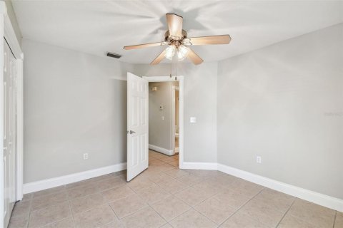 Casa en venta en Wesley Chapel, Florida, 3 dormitorios, 172.24 m2 № 1289771 - foto 24