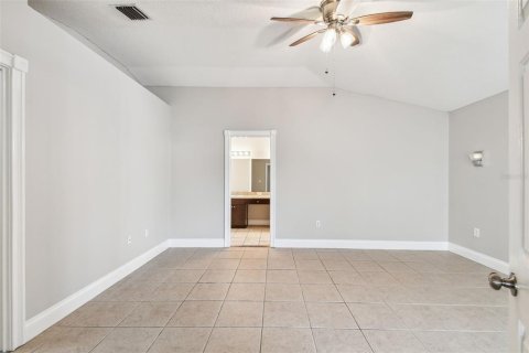 Casa en venta en Wesley Chapel, Florida, 3 dormitorios, 172.24 m2 № 1289771 - foto 19