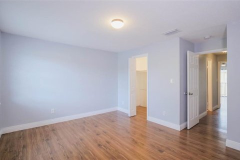 Adosado en venta en Tampa, Florida, 3 dormitorios, 147.53 m2 № 1387326 - foto 25