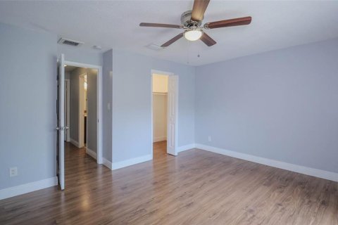 Adosado en venta en Tampa, Florida, 3 dormitorios, 147.53 m2 № 1387326 - foto 29