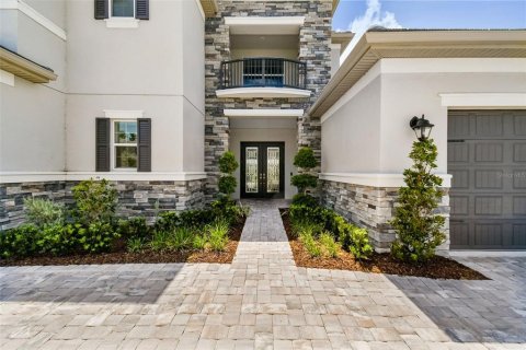 Villa ou maison à vendre à Wesley Chapel, Floride: 4 chambres, 418.15 m2 № 567095 - photo 5