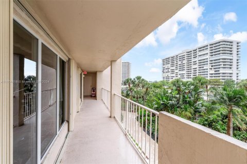 Condo in Boca Raton, Florida, 2 bedrooms  № 1227325 - photo 11