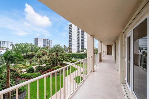 Condo in Boca Raton, Florida, 2 bedrooms  № 1227325 - photo 10