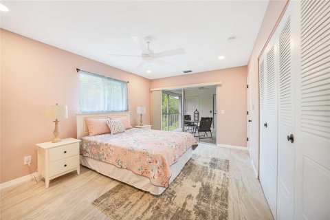 Condo in Punta Gorda, Florida, 2 bedrooms  № 1352500 - photo 21