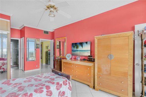 Copropriété à vendre à Hollywood, Floride: 1 chambre, 77.29 m2 № 1159348 - photo 30