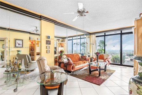 Copropriété à vendre à Hollywood, Floride: 1 chambre, 77.29 m2 № 1159348 - photo 18