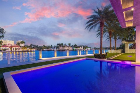 Villa ou maison à vendre à Fort Lauderdale, Floride: 4 chambres, 503.72 m2 № 1159592 - photo 6