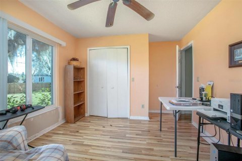 Casa en venta en Deltona, Florida, 4 dormitorios, 180.97 m2 № 989902 - foto 22