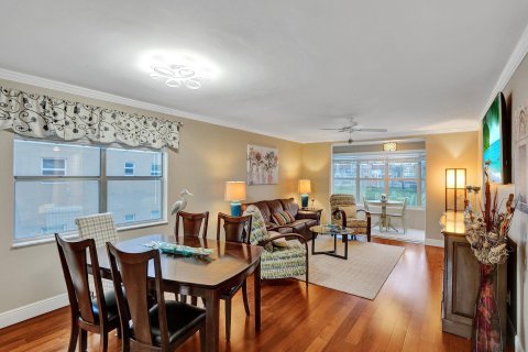 Condo in Sunrise, Florida, 2 bedrooms  № 1007328 - photo 30