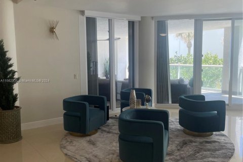 Copropriété à vendre à Sunny Isles Beach, Floride: 3 chambres, 275.92 m2 № 1097371 - photo 6