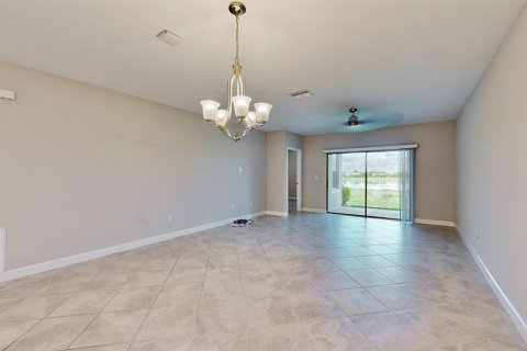 Villa ou maison à vendre à San Antonio, Floride: 2 chambres, 130.53 m2 № 1344238 - photo 16