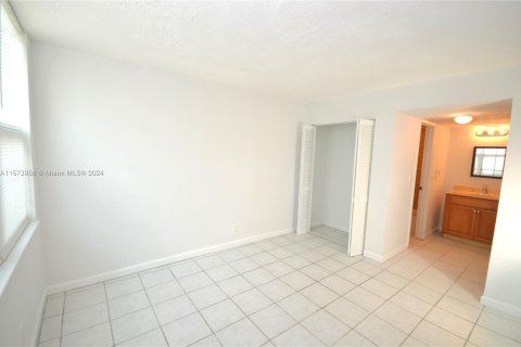 Copropriété à vendre à Davie, Floride: 2 chambres, 89.65 m2 № 1141752 - photo 23