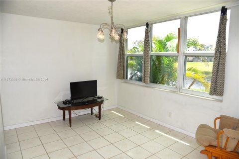 Copropriété à vendre à Davie, Floride: 2 chambres, 89.65 m2 № 1141752 - photo 8