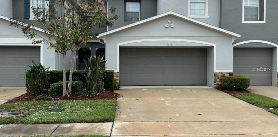 Townhouse in Kissimmee, Florida 3 bedrooms, 161.09 sq.m. № 1325092