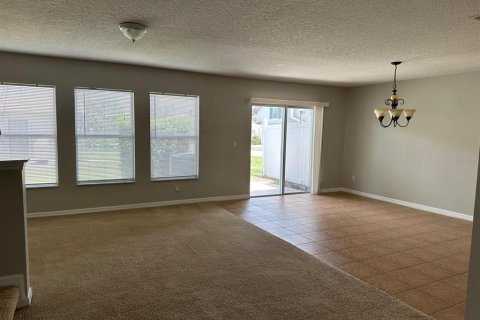 Touwnhouse à vendre à Kissimmee, Floride: 3 chambres, 161.09 m2 № 1325092 - photo 3