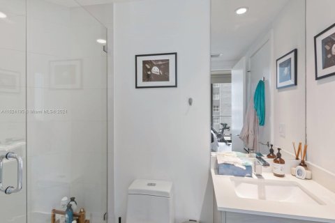 Copropriété à vendre à Miami, Floride: 2 chambres, 138.89 m2 № 1271809 - photo 22