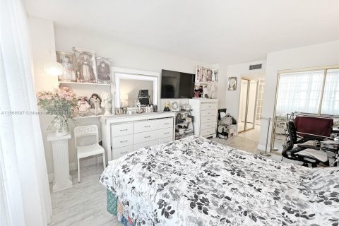 Copropriété à vendre à Aventura, Floride: 1 chambre, 99.03 m2 № 1117643 - photo 17