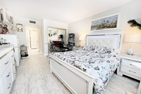 Copropriété à vendre à Aventura, Floride: 1 chambre, 99.03 m2 № 1117643 - photo 18