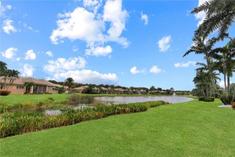 Villa ou maison à vendre à Boynton Beach, Floride: 3 chambres, 217.67 m2 № 1344984 - photo 3