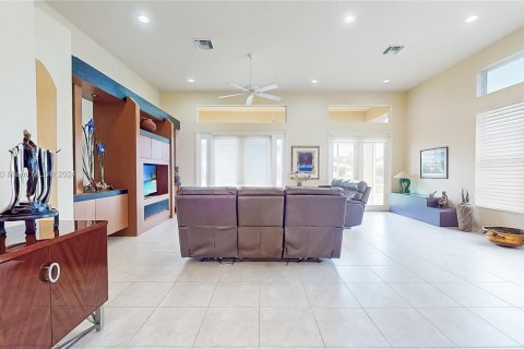 Villa ou maison à vendre à Boynton Beach, Floride: 3 chambres, 217.67 m2 № 1344984 - photo 8