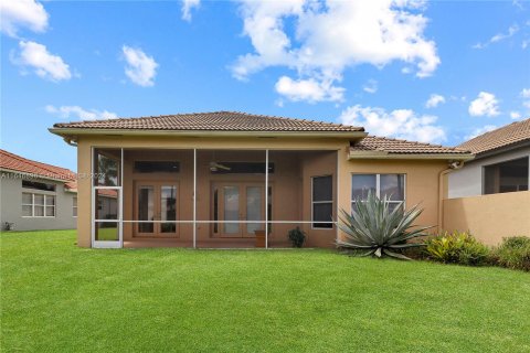 Casa en venta en Boynton Beach, Florida, 3 dormitorios, 217.67 m2 № 1344984 - foto 2