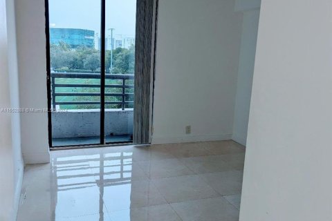 Condominio en alquiler en Aventura, Florida, 2 dormitorios, 105.63 m2 № 1347624 - foto 12