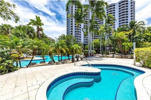 Copropriété à louer à Aventura, Floride: 2 chambres, 105.63 m2 № 1347624 - photo 22