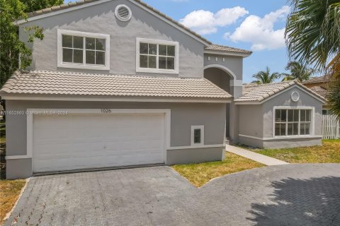 Casa en venta en Sunrise, Florida, 5 dormitorios, 337.51 m2 № 1347623 - foto 1