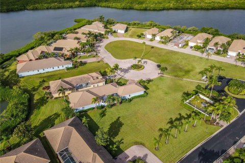 Villa ou maison à vendre à St. Lucie, Floride: 3 chambres, 229.28 m2 № 855132 - photo 11