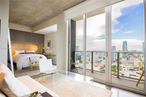 Copropriété à vendre à Miami, Floride: 1 chambre, 39.95 m2 № 1233144 - photo 1