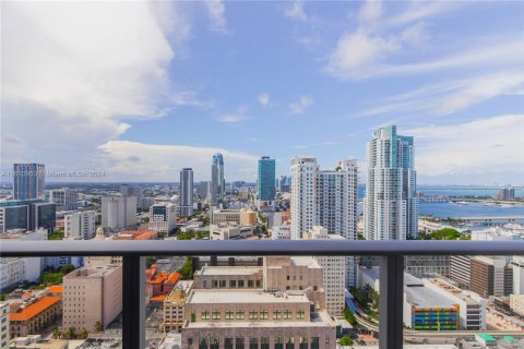 Condominio en venta en Miami, Florida, 1 dormitorio, 39.95 m2 № 1233144 - foto 12