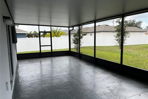 Villa ou maison à vendre à Kissimmee, Floride: 4 chambres, 189.43 m2 № 1342810 - photo 15