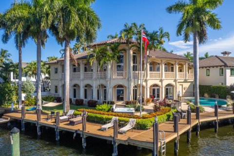 Villa ou maison à louer à Fort Lauderdale, Floride: 6 chambres, 437.2 m2 № 759014 - photo 6