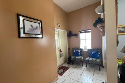 House in Miami, Florida 3 bedrooms, 154.03 sq.m. № 839935 - photo 7