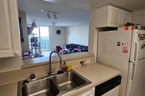 Condo in Fort Lauderdale, Florida, 1 bedroom  № 1155813 - photo 21