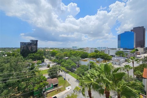 Copropriété à vendre à Fort Lauderdale, Floride: 1 chambre, 75.81 m2 № 1155813 - photo 1