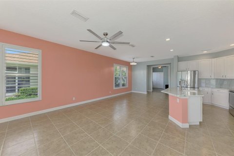 Villa ou maison à vendre à North Port, Floride: 2 chambres, 134.52 m2 № 1308435 - photo 5