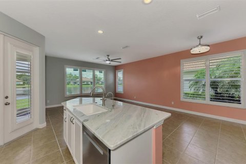 Villa ou maison à vendre à North Port, Floride: 2 chambres, 134.52 m2 № 1308435 - photo 19