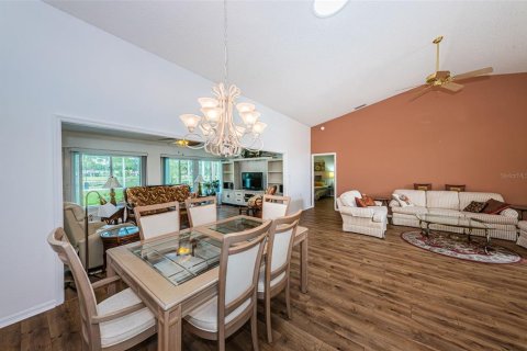 Villa ou maison à vendre à New Port Richey, Floride: 2 chambres, 172.71 m2 № 1308245 - photo 14