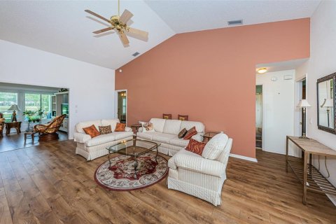 Villa ou maison à vendre à New Port Richey, Floride: 2 chambres, 172.71 m2 № 1308245 - photo 10