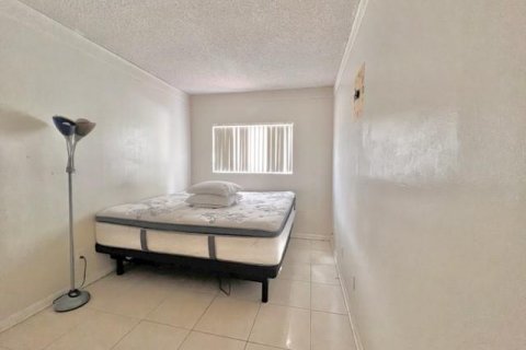 Adosado en venta en Sunrise, Florida, 3 dormitorios, 148.83 m2 № 1103620 - foto 5